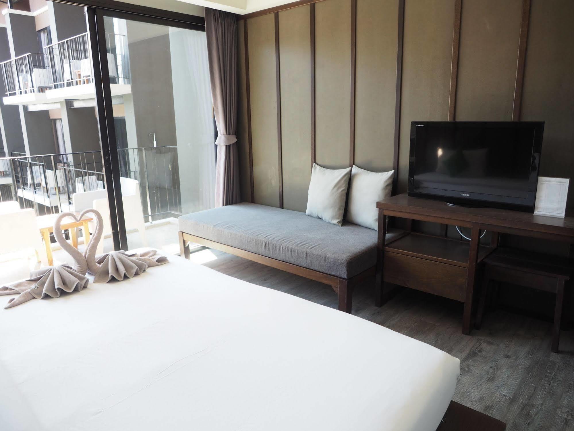 La Lune Beach Resort Koh Samet Esterno foto